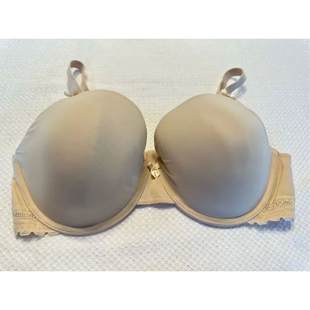 Felina nude underwire push-up bra size 36DDD
